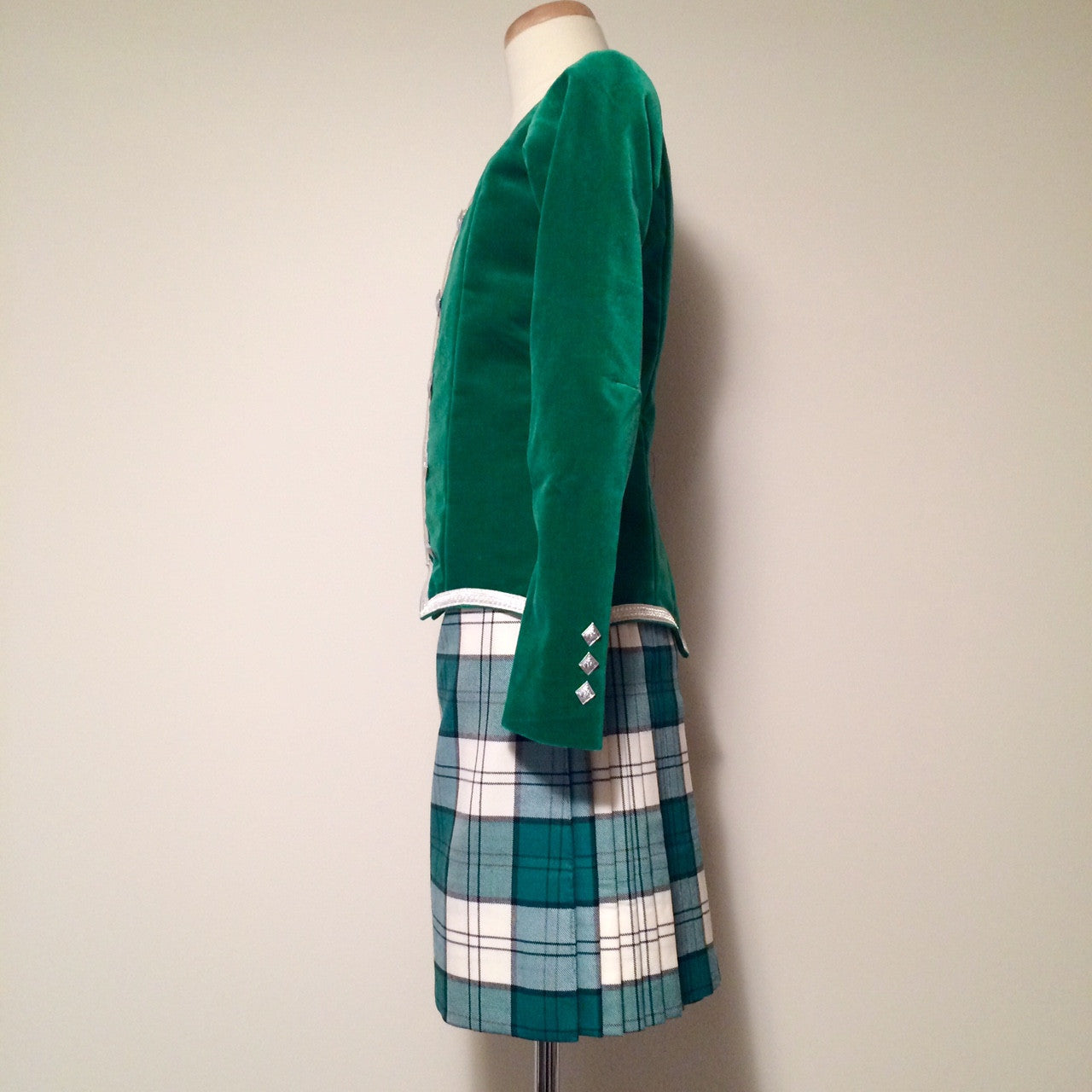 Highland dance outfits for sale second hand hotsell